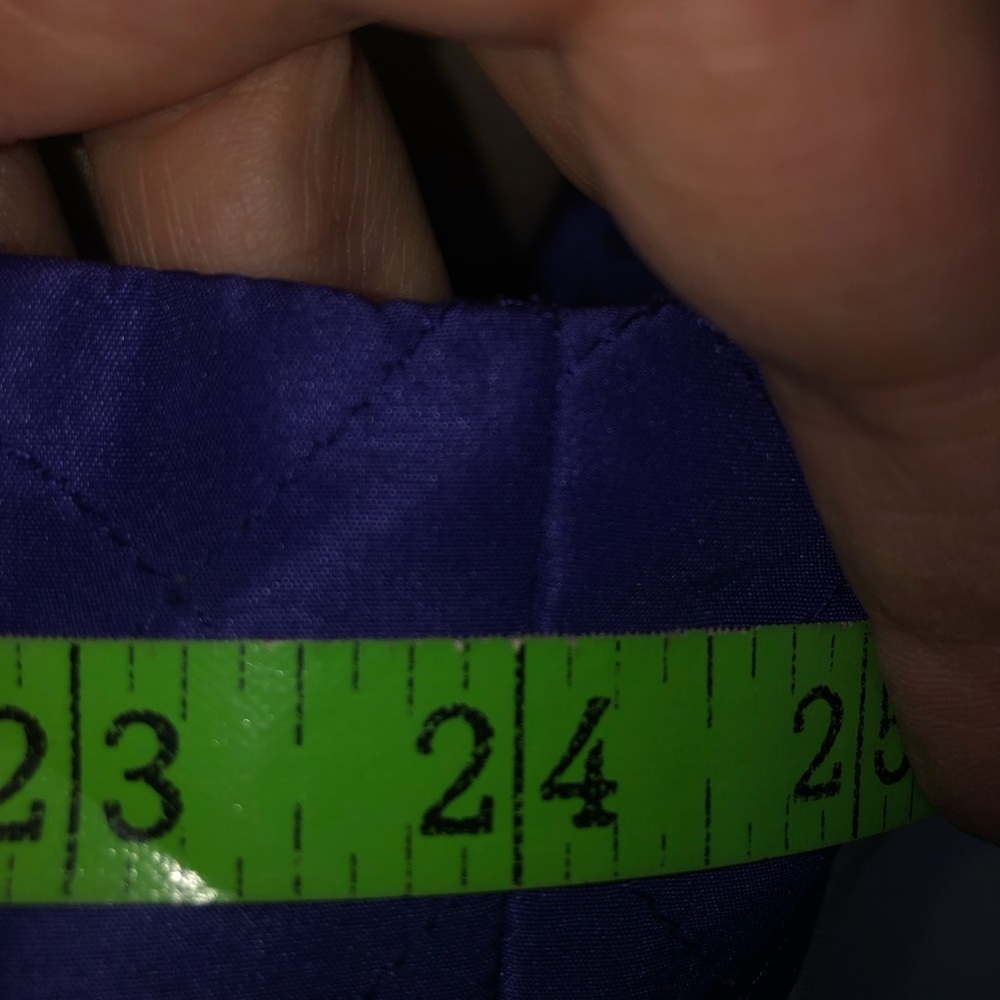 Women’s Purple Vest. Size XL. - Picture 7 of 8